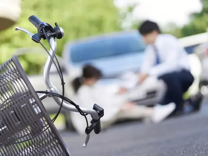 Lyft passenger injury lawyer helping client after event traffic collision near Phoenix International Raceway in Avondale