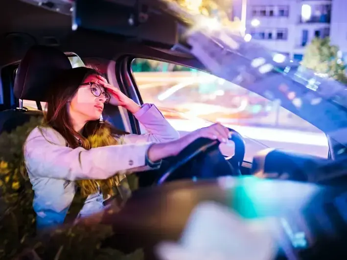 Rideshare insurance negotiation meeting for Avondale crash victim from Canyon Trails with medical bills and police report